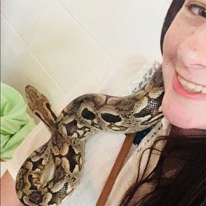 Meet your Posher, Victoria